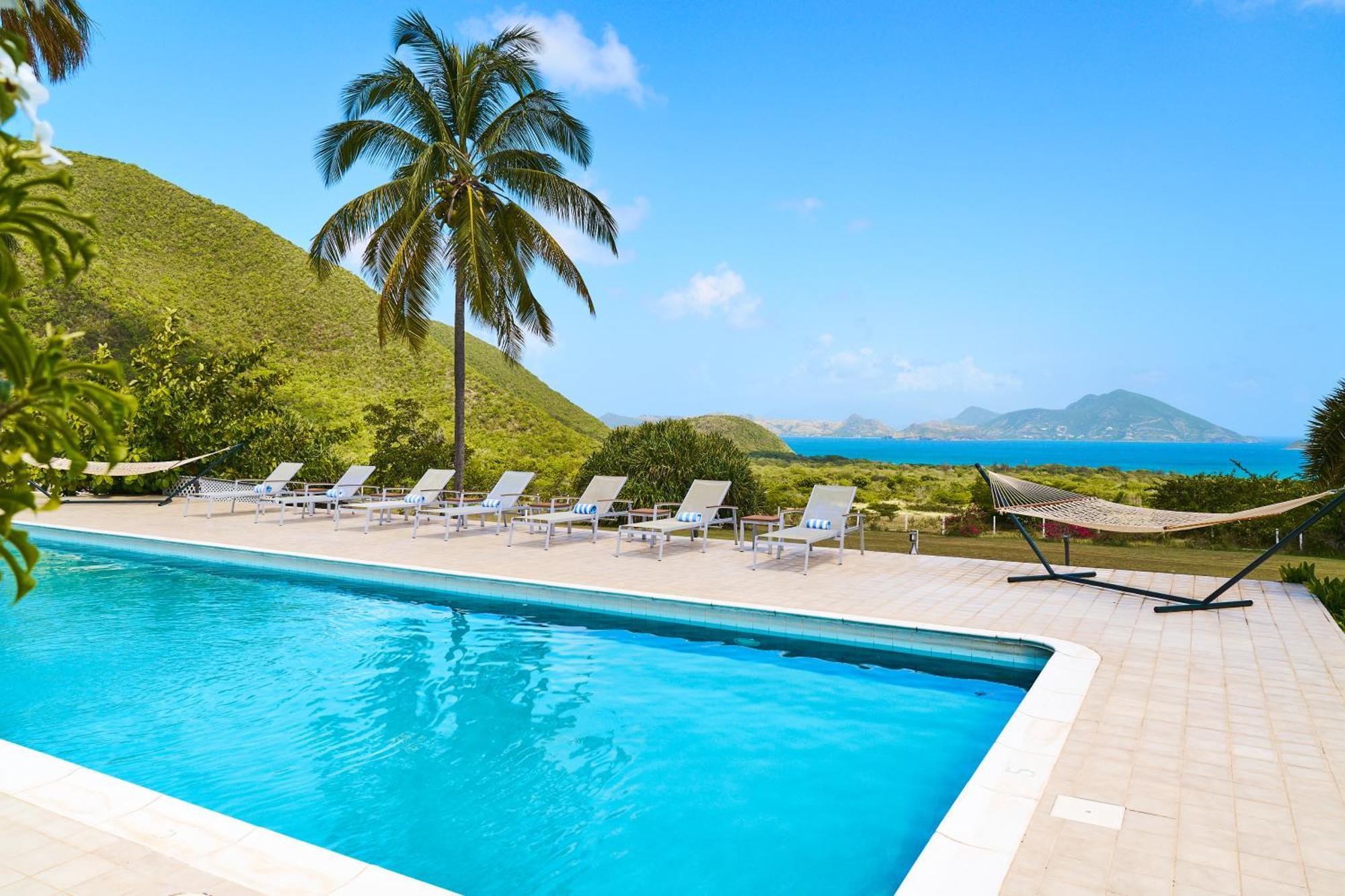 Mount Nevis Hotel Exteriér fotografie